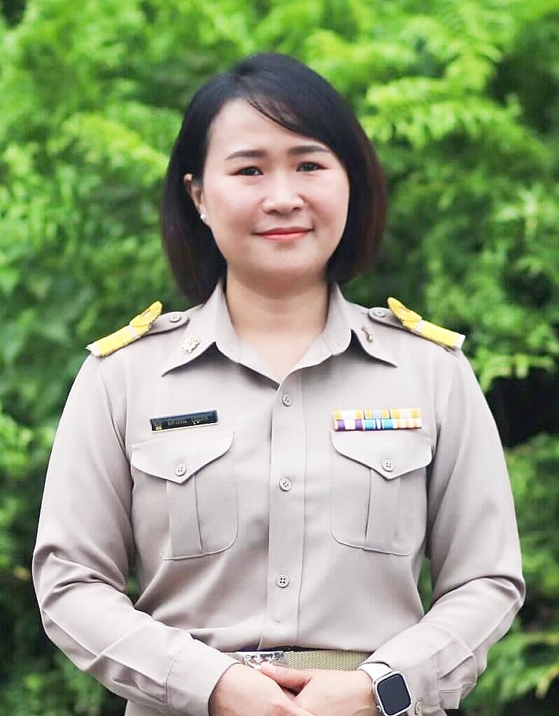 นางทัศวรรณ  บุญเทพ